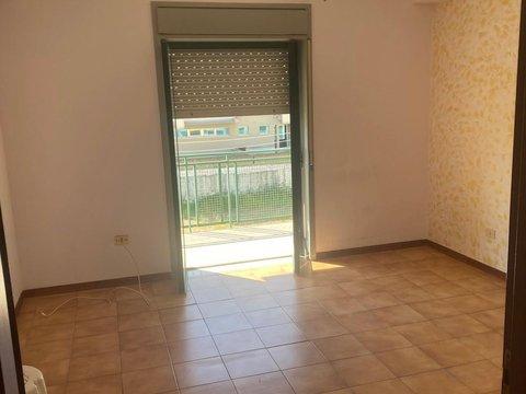 Appartamento in Viale Kennedy, 6, Piazza del Popolo - Stazione - Via Etnea, Lentini