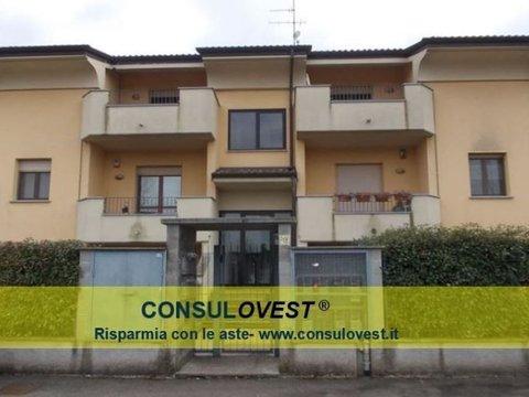 Bilocale in Via Don Albino Saresella, 12, Corbetta