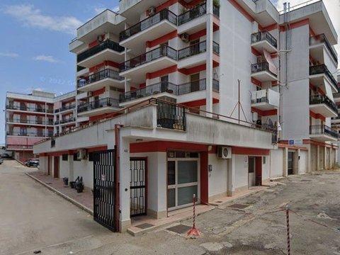 Trilocale in Via Tulipano, 42, Spinazzola