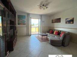 Appartamento in Serroni s.n.c, Zona Valle, Avellino
