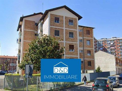 Bilocale in Via Parenzo, 99, Lucento, Torino