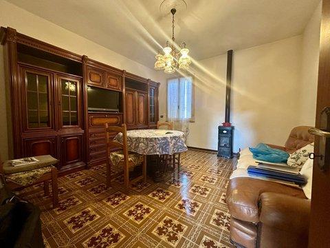 Appartamento in Via Lunga, 1, Castelvetro di Modena