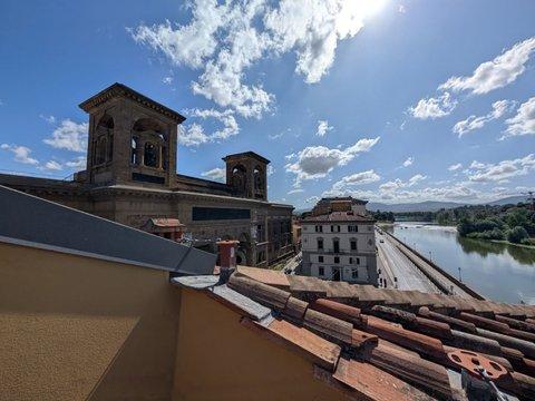 Bilocale in Lungarno delle Grazie, s.n.c, Santa Croce, Firenze