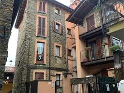 Bilocale in Vicolo Aosta, 6, Colle Brianza