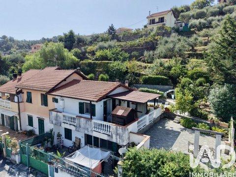 Trilocale in Via Marte, 18, Porto Maurizio, Imperia