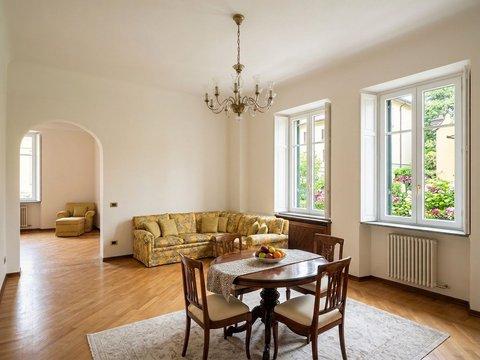 Quadrilocale in Via San Martino, 7, Como Borghi, Como