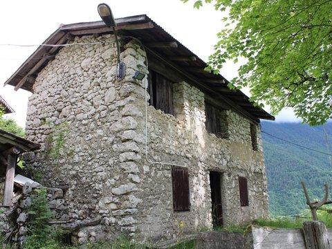 Casa rurale in Località Murari, Castello Tesino