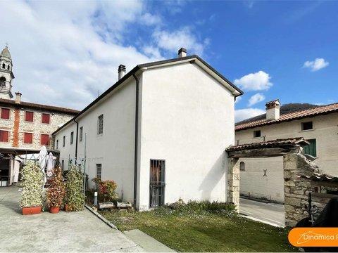 Villetta a schiera in Via San Pietro, s.n.c, Follina