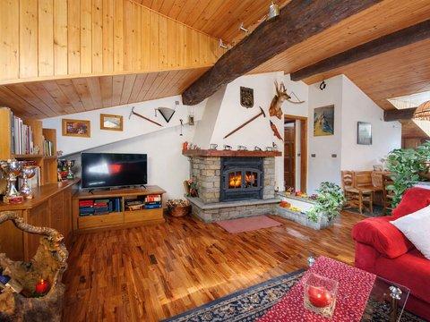 Quadrilocale in Strada Larzey - Entrèves, 10, Courmayeur
