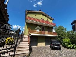Quadrilocale in Via delle Selve, 49, Agosta