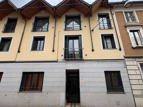 Trilocale in Via Guglielmo Marconi, 51, Bovisio Masciago