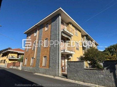 Appartamento in Via Giosuè Carducci, Cameri
