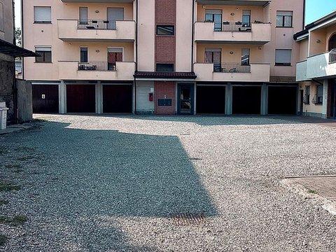Trilocale in Via Giovanni Paisiello, 2, Volturno-Assisi-San Mauro, Lissone