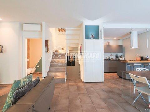 Appartamento su due piani in Via Renato Guttuso, Misano Adriatico