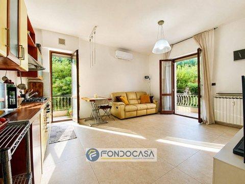 Quadrilocale in Via Privata degli Angeli, 11, La Rocca - Mongrifone, Savona