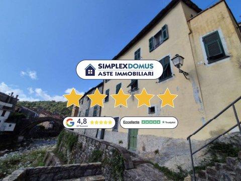 Trilocale in Via Roma, Varese Ligure