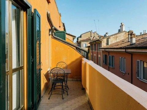 Bilocale in Via Nazario Sauro, 14, Centro Storico, Bologna