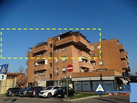 Appartamento in piazza Guglielmo Marconi, 2, Calderara di Reno