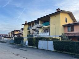 Trilocale in Via G. Colbert s.n.c, Sergnano