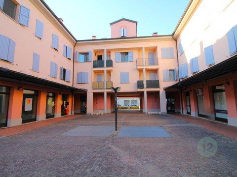 Appartamento su due piani in Piazza Orti di San Francesco, 27 -3, Fabbrico