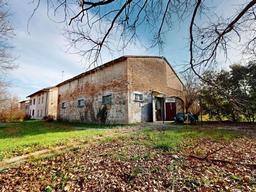 Casale/cascina in Via Castello, 1, Montechiarugolo