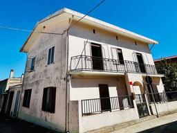 Casa indipendente in Via G. Mazzini s.n.c, Sadali
