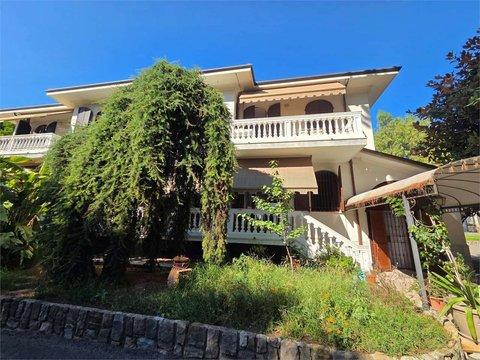 Quadrilocale in Via Cagliari, 30, Via Aurelia - Via Cagliari - Via Bellavista-, Bordighera