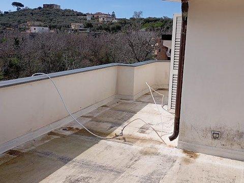 Attico in Via Raffaele Bosco, Vico Equense