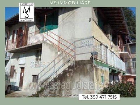 Appartamento in Via Vittorio Veneto, 7, Travedona Monate