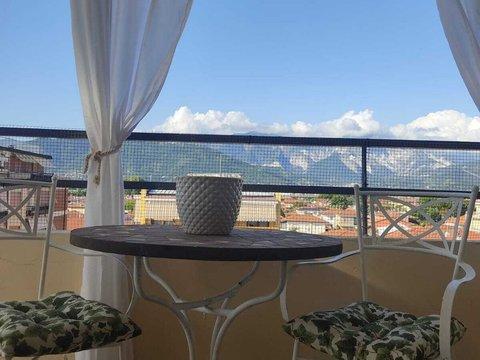 Attico a Marina di Carrara, Carrara