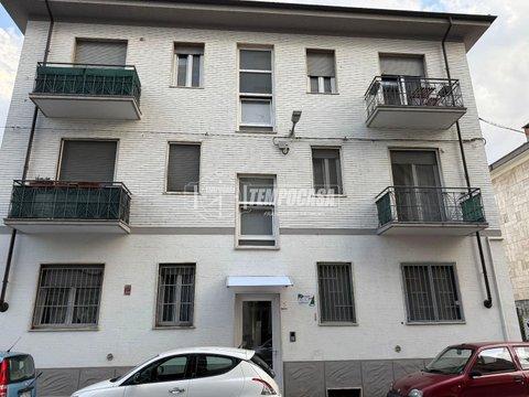 Appartamento su due piani in Via Nazario Sauro, Regina Margherita, Collegno