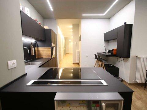 Trilocale in Via San Luca, Mercalli - Quadronno, Milano