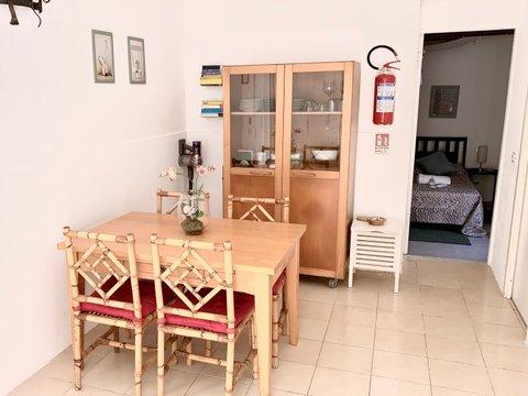 Bilocale in Via Ciro Menotti, 62, Marina di Carrara, Carrara