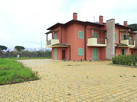 Villetta a schiera in Via Salvador Allende, s.n.c, Il Rosi-Limite, Campi Bisenzio