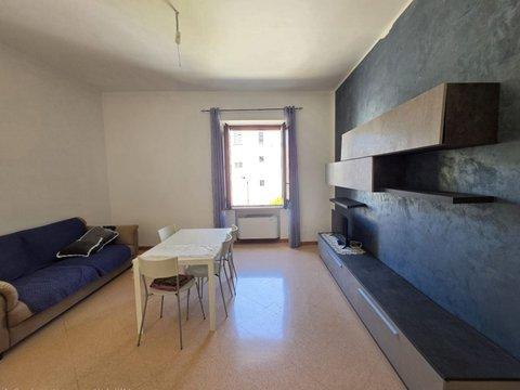 Bilocale in Via Generale Michele Amaturo, 2, Centro, Salerno