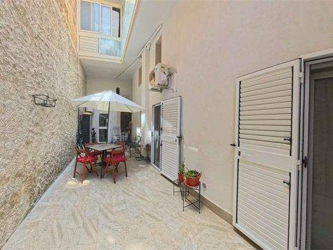 Appartamento a Santa Lucia, Siracusa