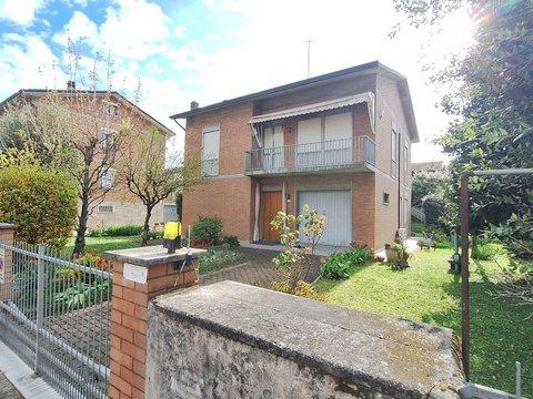 Casa indipendente a Coviolo-Rivalta, Reggio Emilia