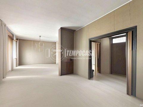 Casa indipendente in Via Pergine, 4, Qt8, Milano