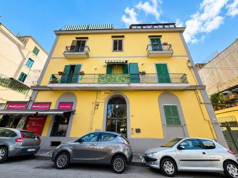 Quadrilocale in Viale Campi Flegrei, 18, Bagnoli, Napoli