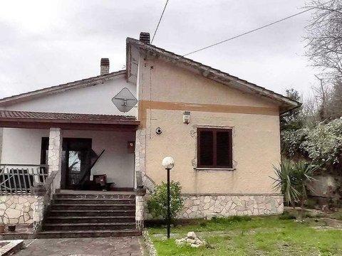 Villa in Contrada Cerasuolo s.n.c, Quattrograna, Avellino