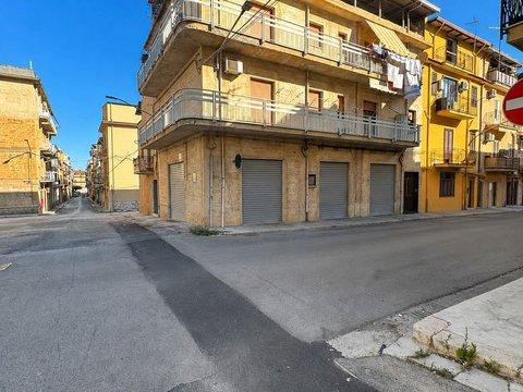 Casa indipendente in Via XXV Aprile s.n.c, Villa Falcone - Villaggio Luna, Partinico