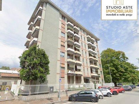 Trilocale in Via Asmara, 15, Centro Città, Biella