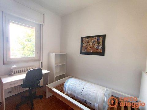 Camera in Via Sardegna, 10 a, San Tomaso de' Calvi, Bergamo