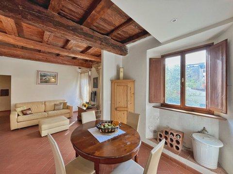 Quadrilocale in Borgo San Iacopo, s.n.c, Oltrarno - San Frediano - Santo Spirito, Firenze