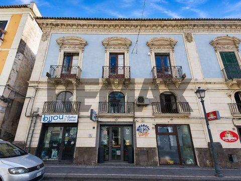 Casa indipendente in Via Greco, 4, Adrano