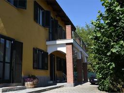 Villa in Strada Castelvecchio, 21, Boccia d'Oro - Santa Brigida, Moncalieri