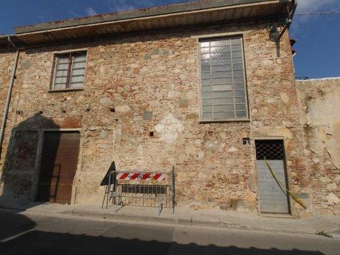 Casale/cascina in Via Giuseppe di Vittorio, 2, Casciavola - Zambra - Laiano, Cascina