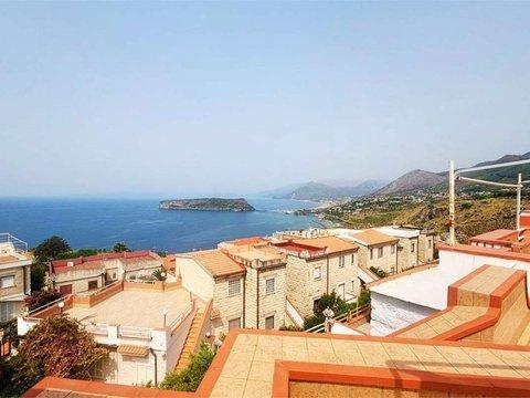 Quadrilocale in Villaggio Arcomagno, San Nicola Arcella