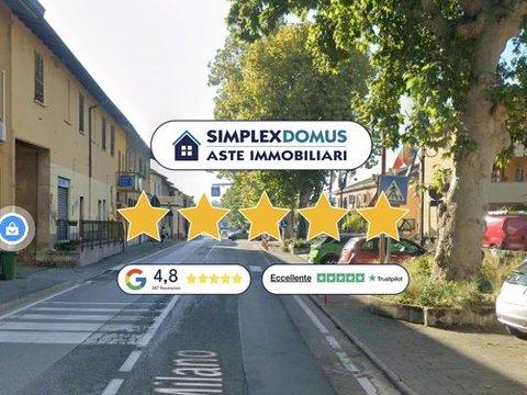 Trilocale in Via Milano, Landriano