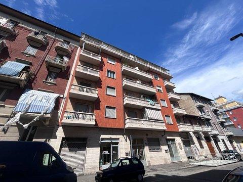 Bilocale in Via Brandizzo, 39, Barriera di Milano, Torino